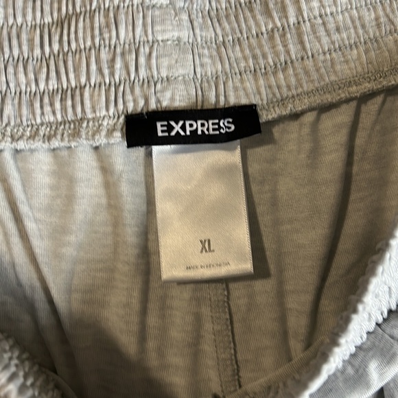 Heather Matching Set - Picture 6 of 8